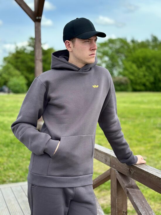 Garš unisex tumši pelēks džemperis ar kapuci (hūdijs) "Migla"